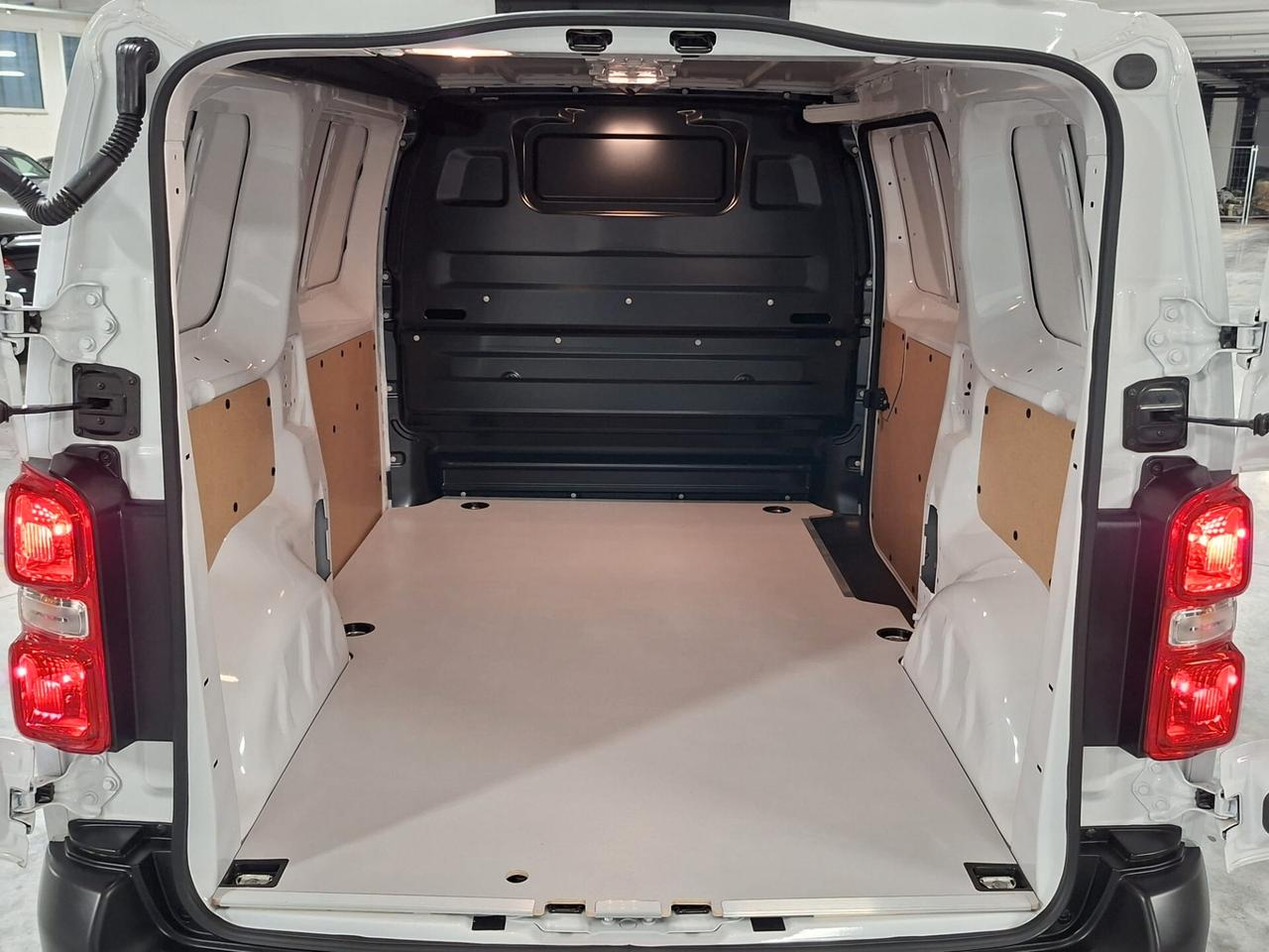 Fiat Scudo Van 1.5 BlueHDi 120CV L2H1 Km. 0