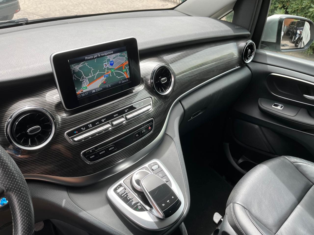 MERCEDES-BENZ V 250 d Automatic 4Matic Sport Compact
