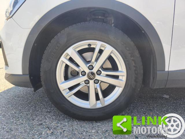 AUDI Q3 35 TDI Business S tronic