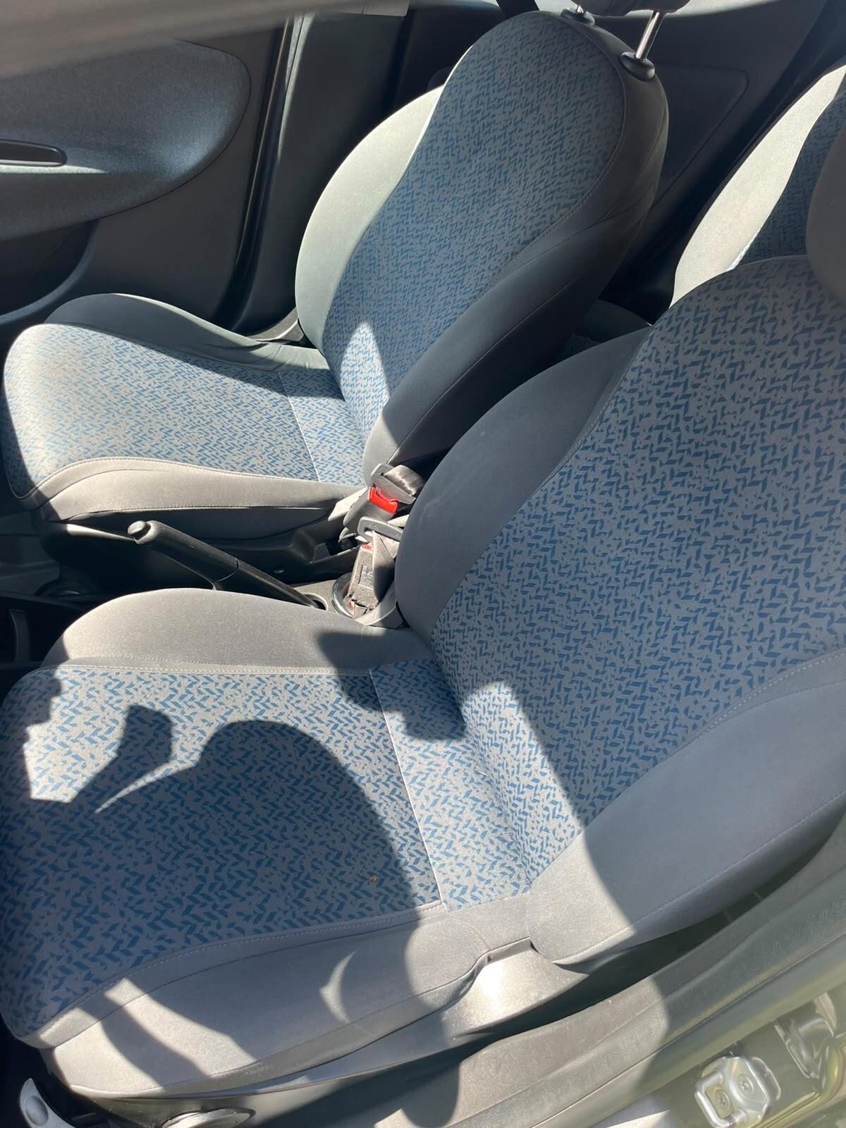 Lancia Ypsilon 1.0 FireFly 5 porte S&S Hybrid Alberta Ferretti