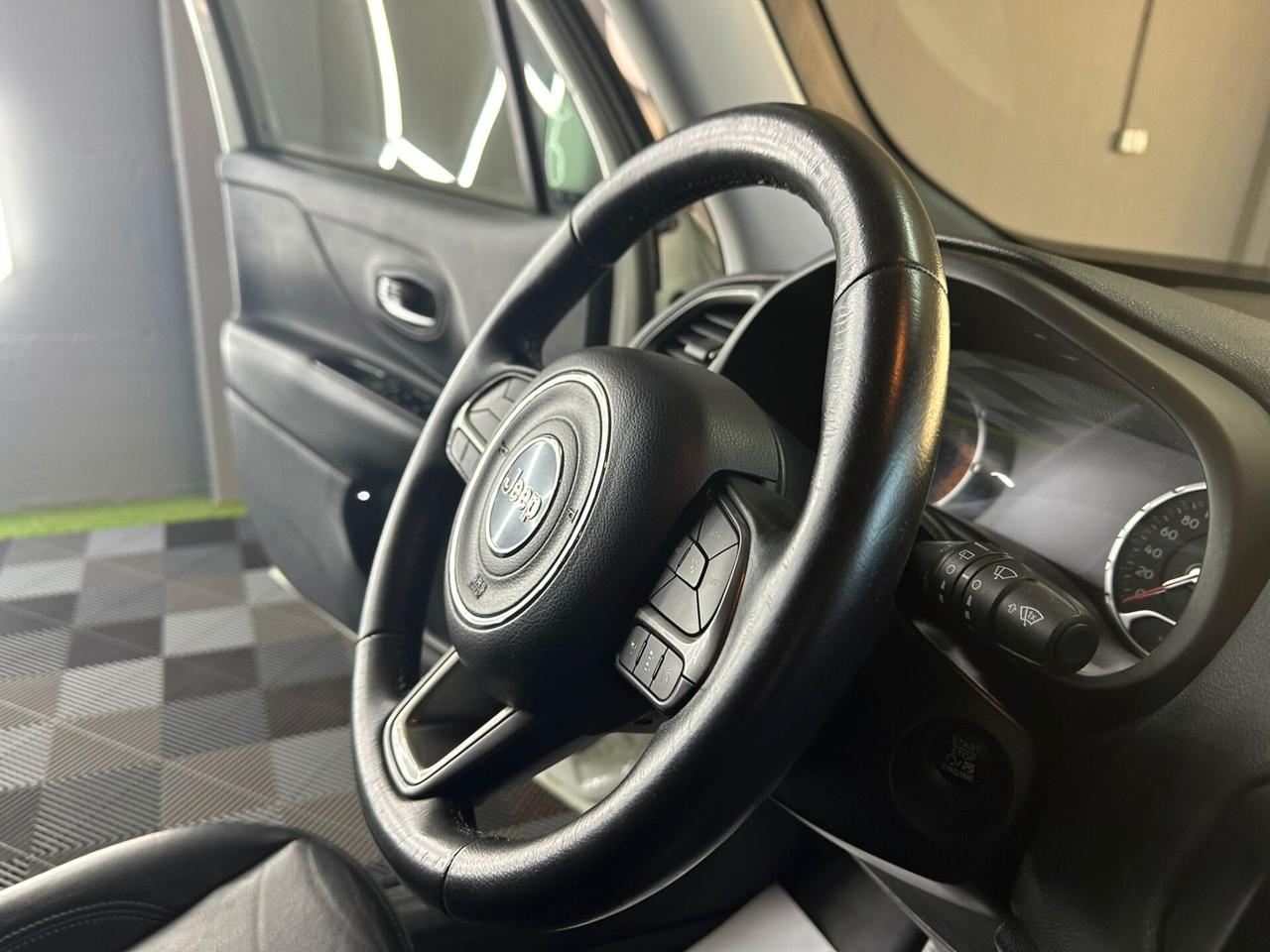 Jeep Renegade 1.6 Mjt DDCT 120 CV Longitude