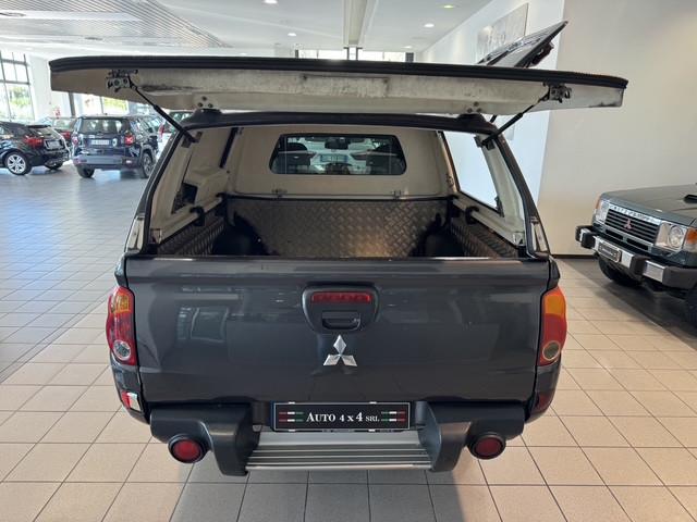 Mitsubishi L200 Double Cab L200 d.cab 2.5 di-d Intense Plus 178cv