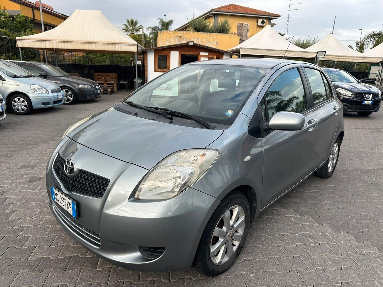 Toyota Yaris 1.0 5 porte Sol benzina per neopatentati