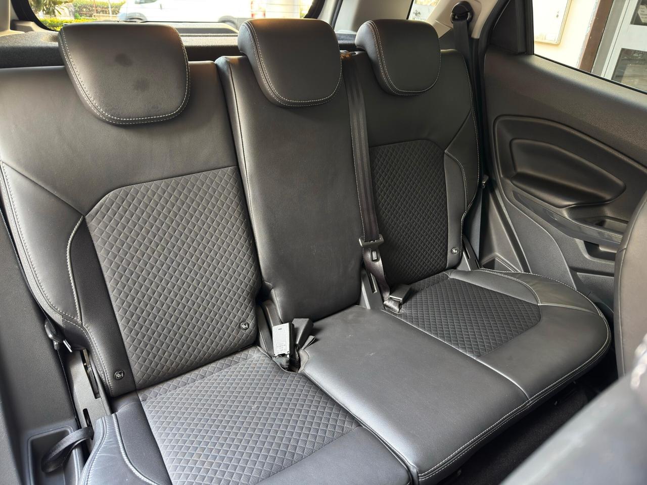 Ford EcoSport 1.5 TDCi 95 cv Titanium