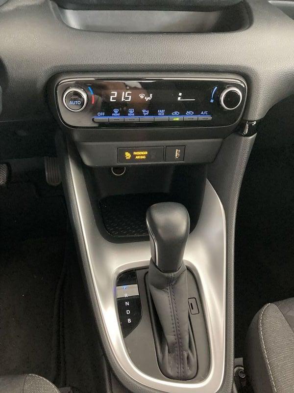 Toyota Yaris 1.5 Hybrid 5 porte Trend