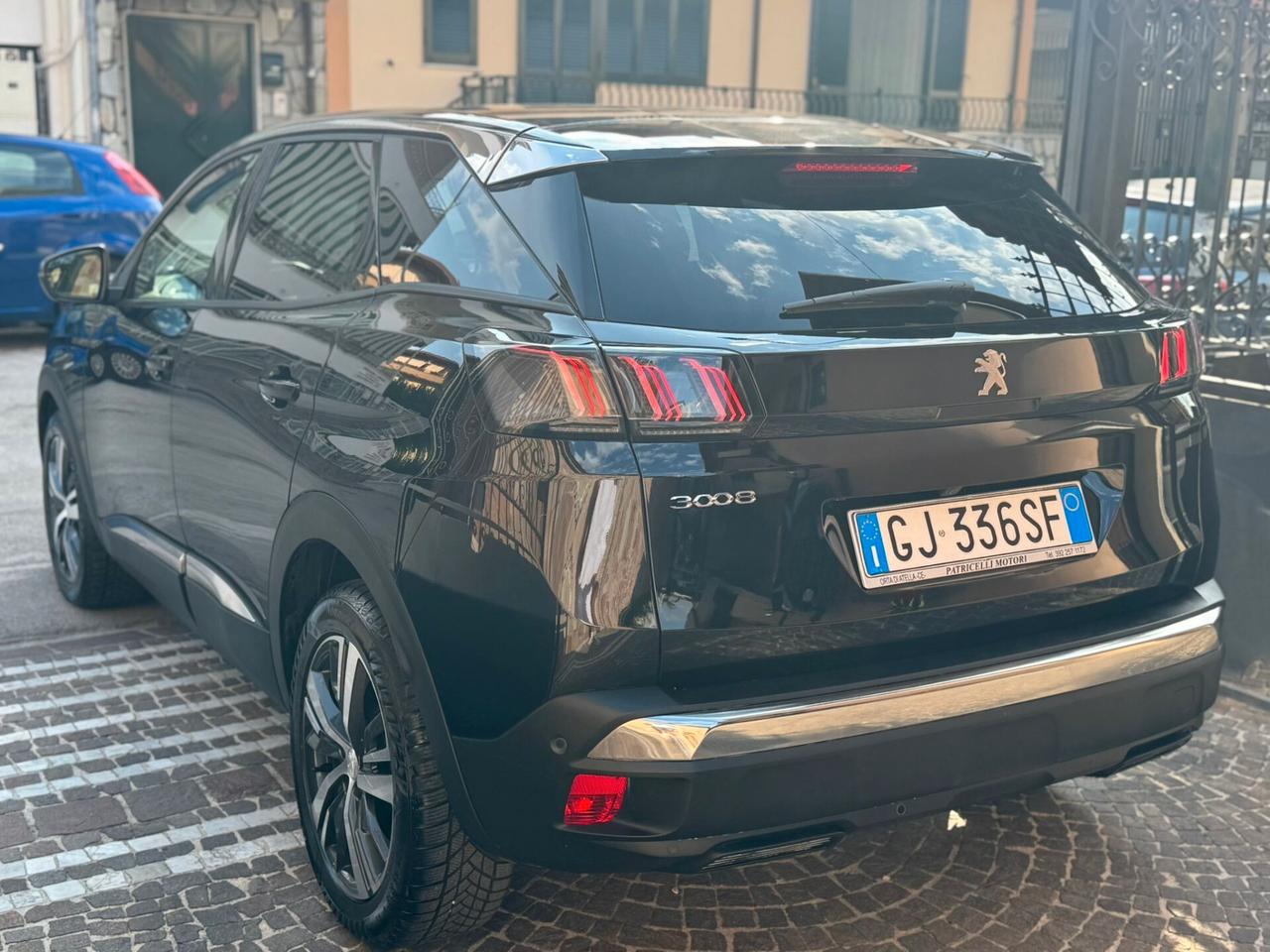 Peugeot 3008 BlueHDi 130 S&S EAT8 Allure