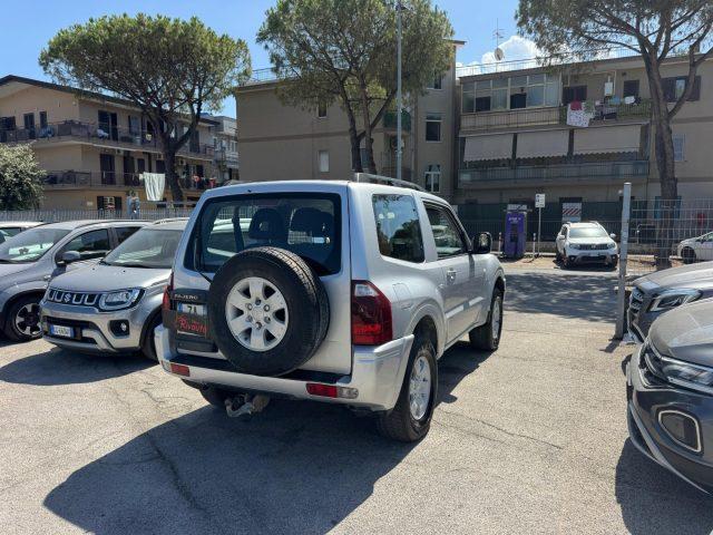MITSUBISHI Pajero 2.5 TDI 3p. GLX