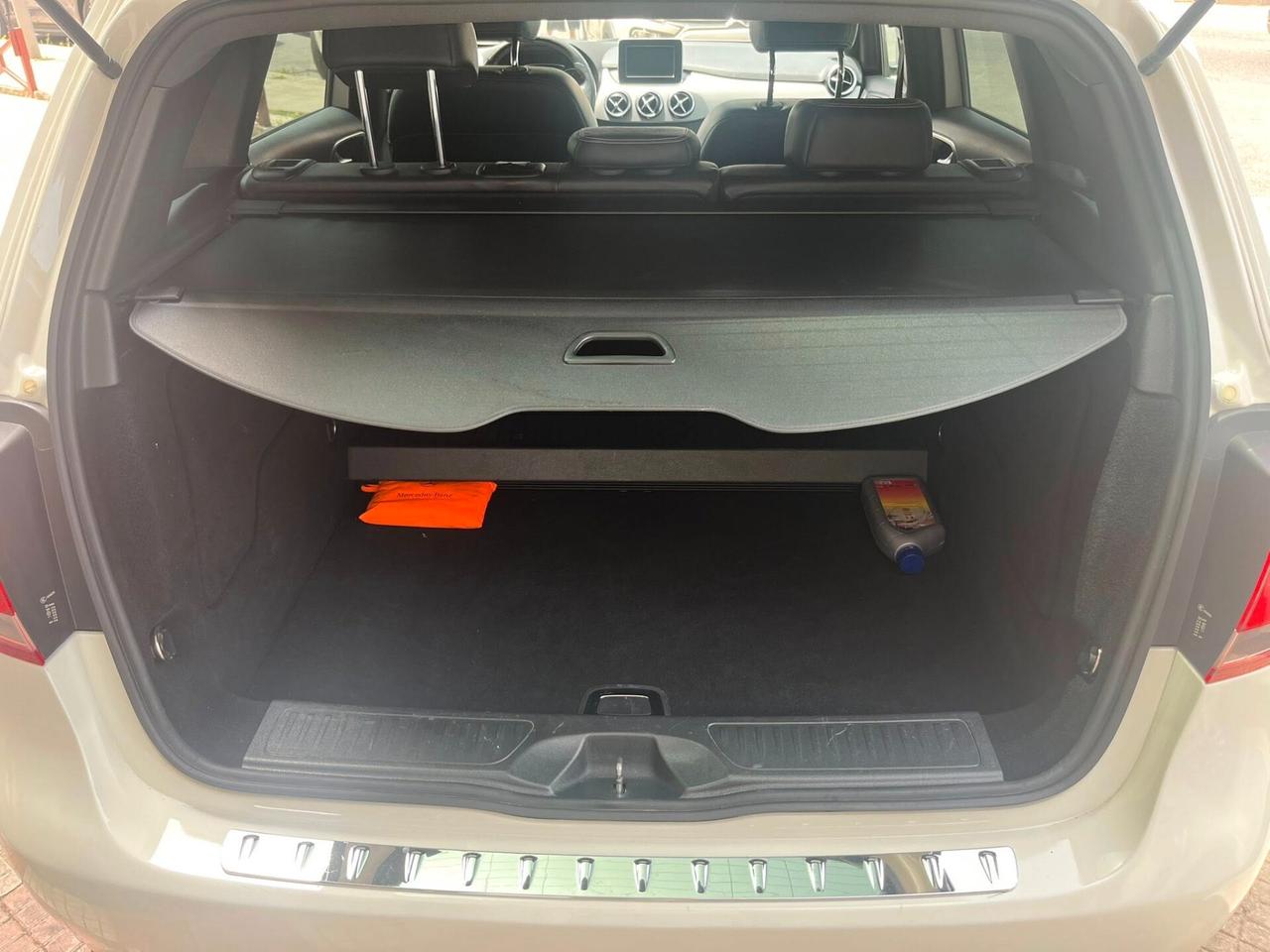 Mercedes-benz B 200 d Business