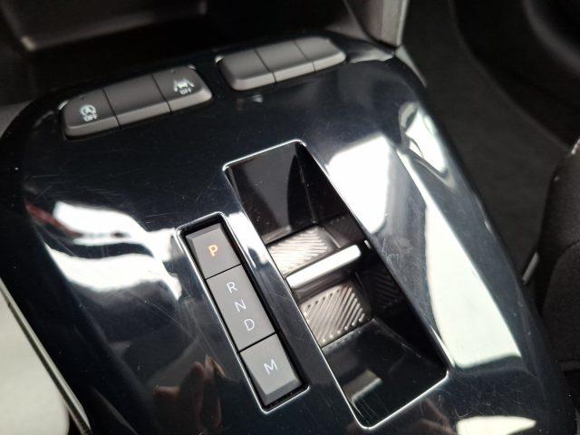 OPEL Corsa Hybrid 100 CV automatica