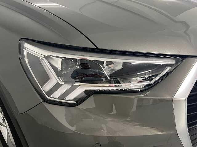 Audi Q3 35 TDI S tronic Business Advanced