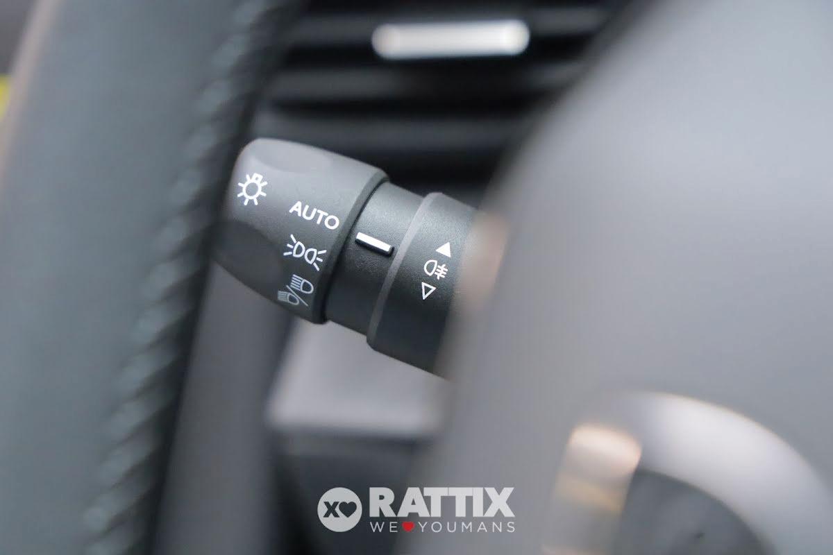 Peugeot 208 1.2 puretech 100CV Allure