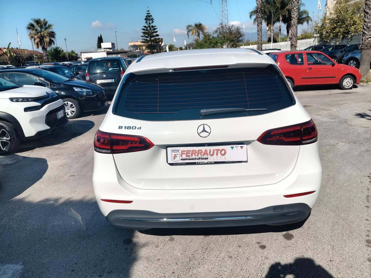 MERCEDES B180d AUTOMATIC BUSINESS SPORT