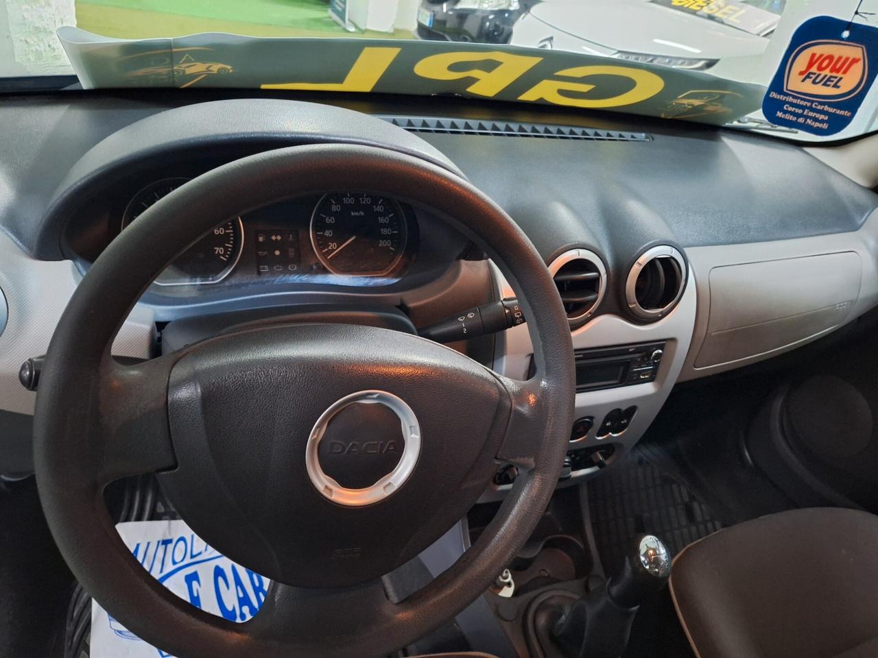 Dacia Sandero 1.2 16V GPL 75CV Embleme