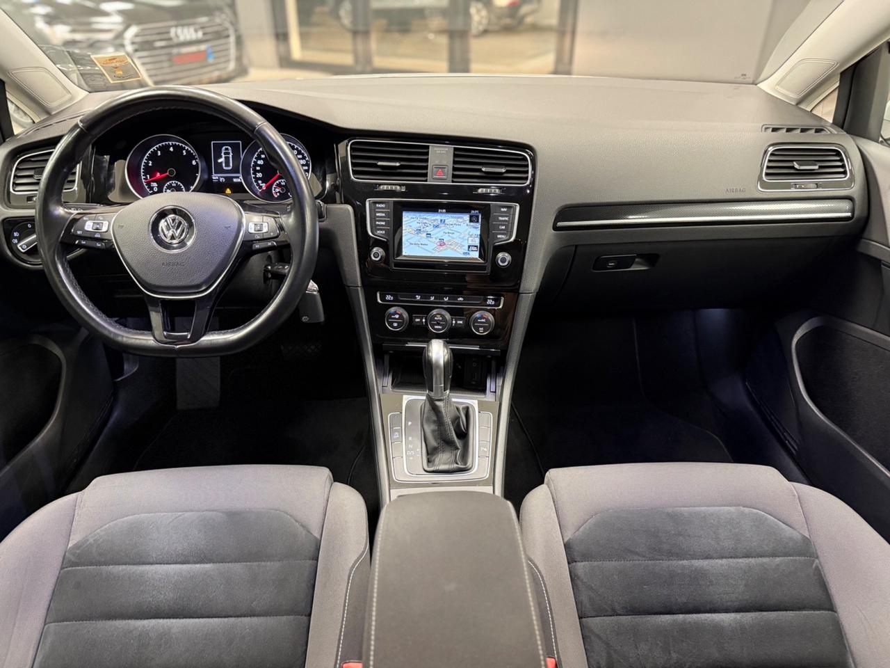 Volkswagen Golf Variant 1.4 TGI DSG Highline BlueMotion