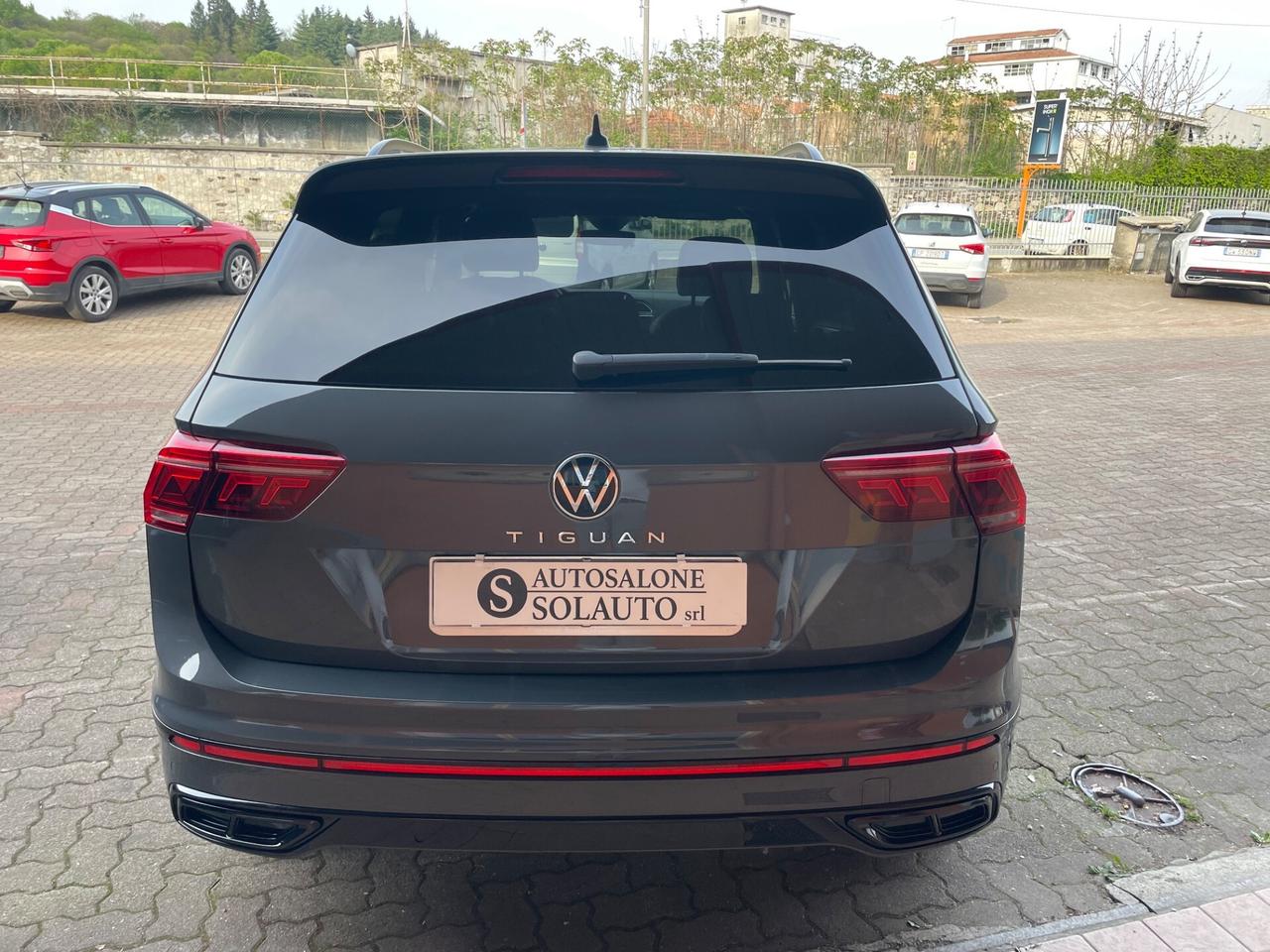 Volkswagen Tiguan 2.0 TDI 150 CV DSG R-Line Black