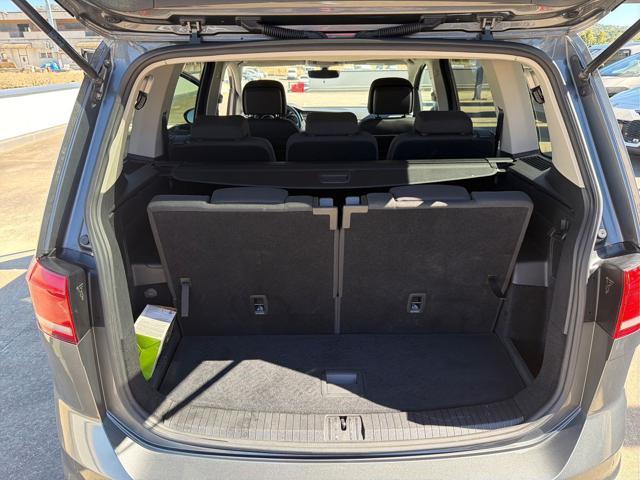 VOLKSWAGEN Touran 2.0 TDI 150 CV SCR 7 POSTI
