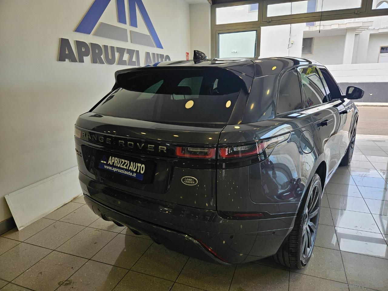 LAND ROVER RR Velar 2.0D 240 CV R-Dynamic SE
