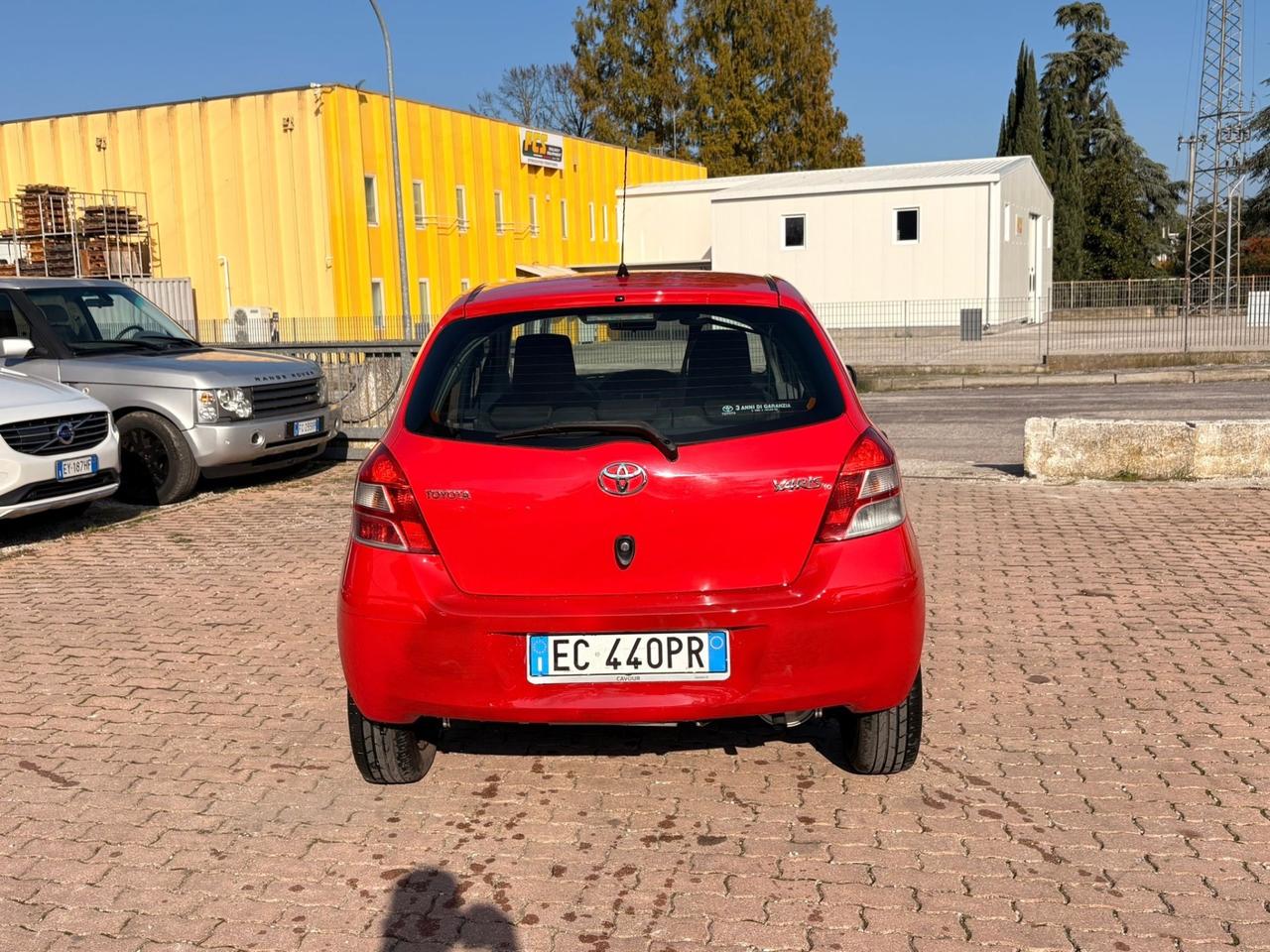 Toyota Yaris 1.0 5P Luxury pack