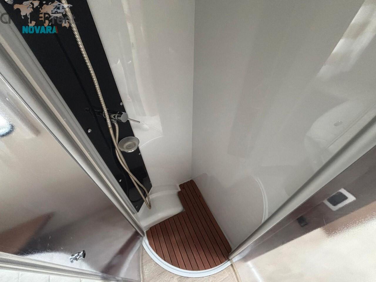 Chausson FLASH 628 EB - SEMINTEGRALE LETTO NAUTICO