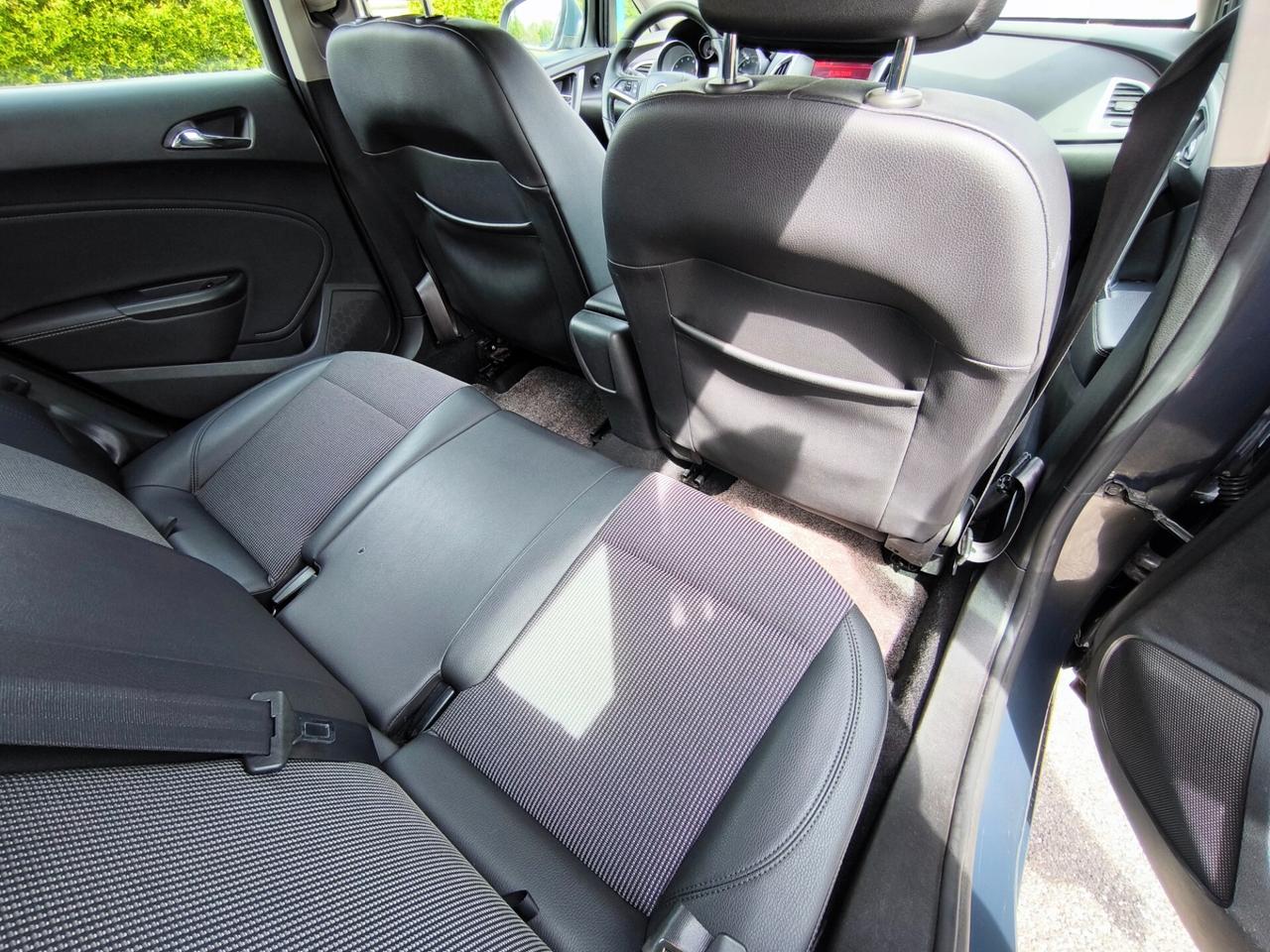 OPEL ASTRA SW 1,4 G.P.L. VALIDO FINO AL 2034