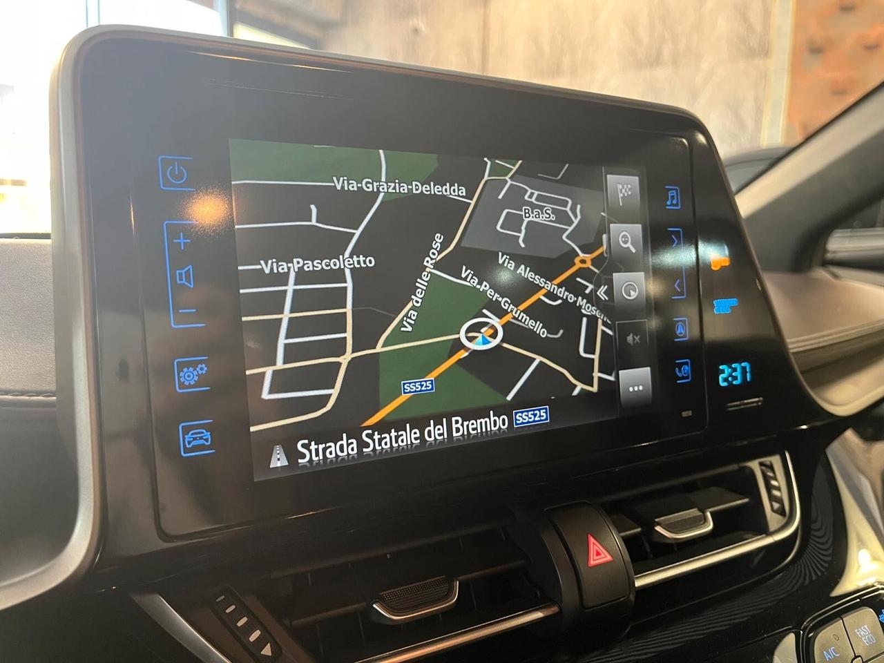 Toyota C-HR 1.8 Hybrid E-CVT Lounge