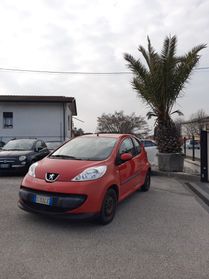 Peugeot 107 1.0 68 CV Meccanica OK