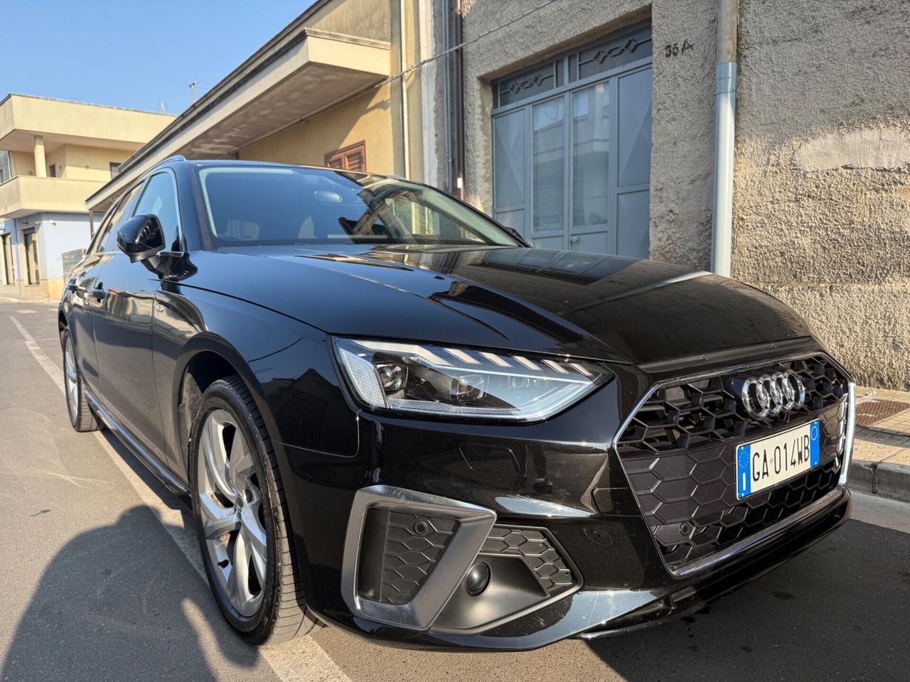Audi A4 Avant 40 g-tron S tronic S line edition