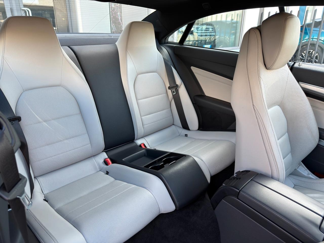 Mercedes-benz E 350 Coupé BlueTEC Automatic Premium