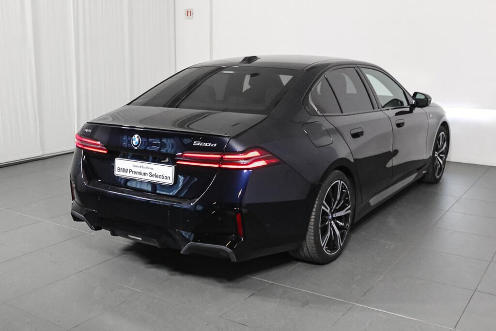 BMW Serie 5 Berlina 520 d 48V M Sport Pro xDrive Steptronic