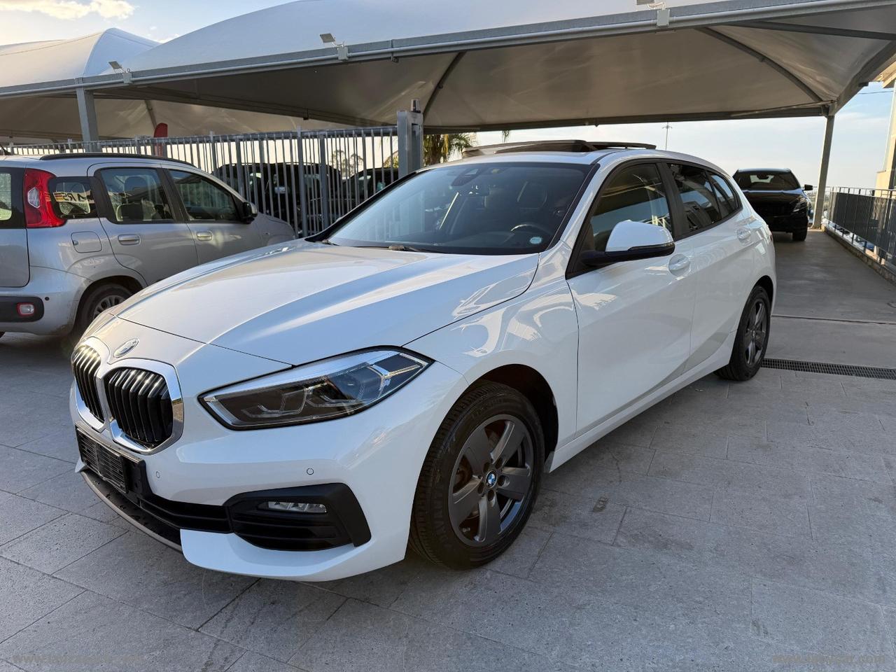 BMW 116d 5p. Advantage