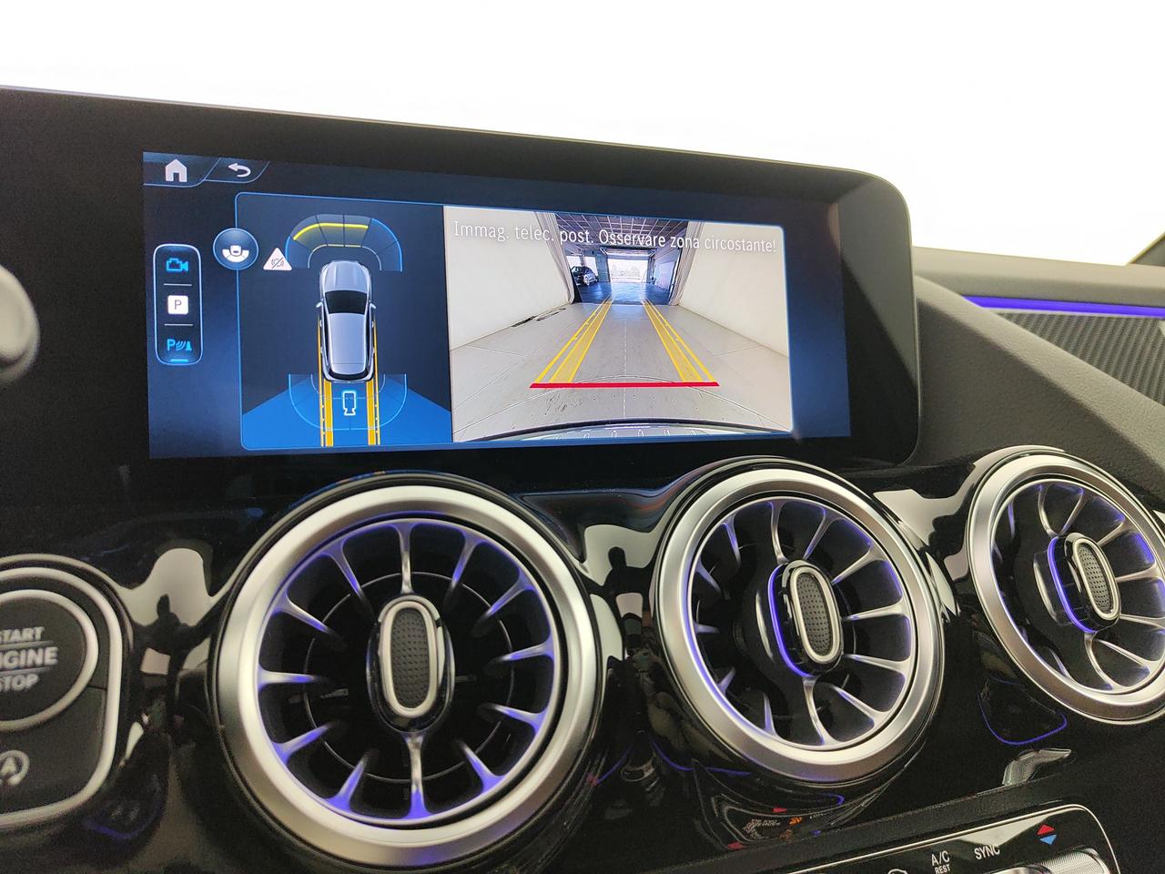 Mercedes-Benz GLA 200 d 4MATIC