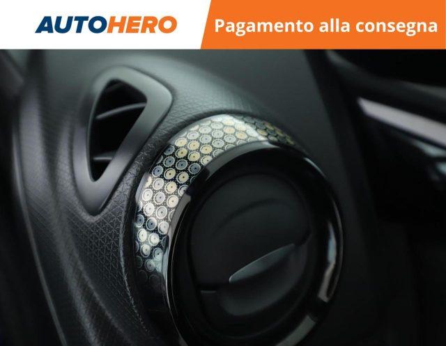 RENAULT Clio dCi 8V 75 CV 5 porte Moschino Zen