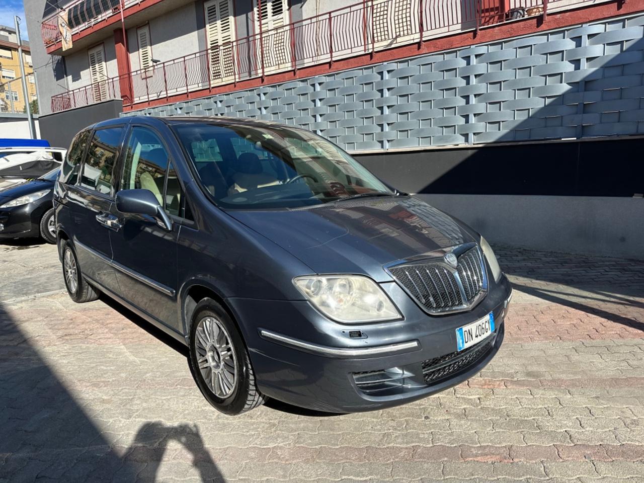 Lancia Phedra 2.2 MJT Platino 170 CV 7 posti