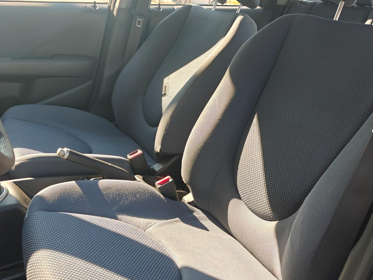 Honda Jazz 1.2 benzina 2004 – consumi bassi, neopatentati, economica, revisionata