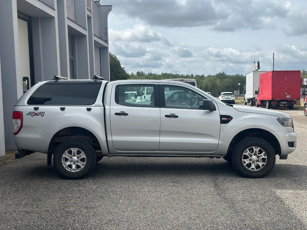 FORD Ranger 2.2 TDCi Doppia Cabina XLT 5pt.