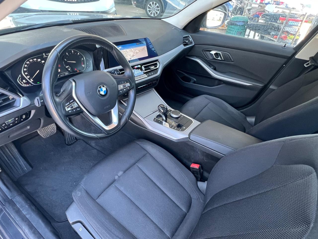 Bmw 320 320d 48V Touring Business Advantage
