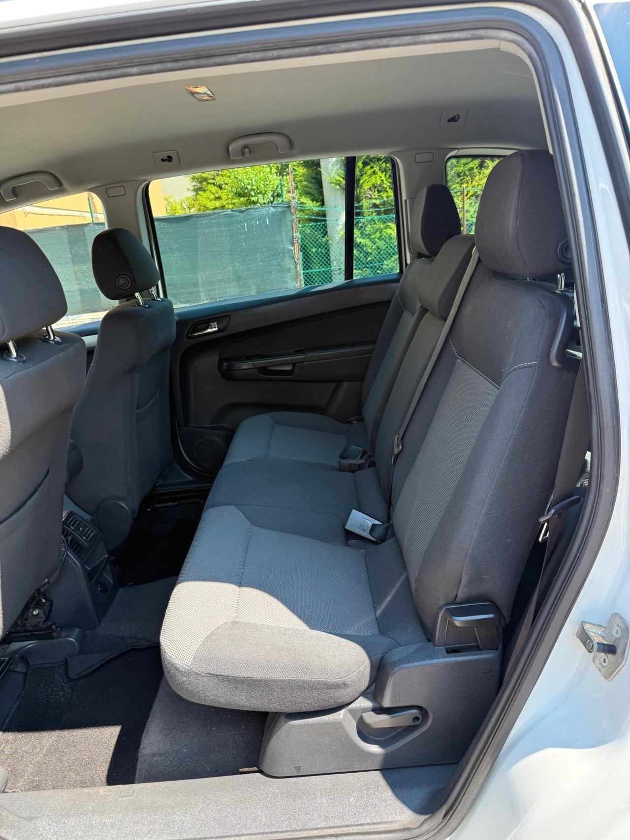 Opel Zafira 1.6 METANO - 7 POSTI - 12 MESI DI GARANZIA -