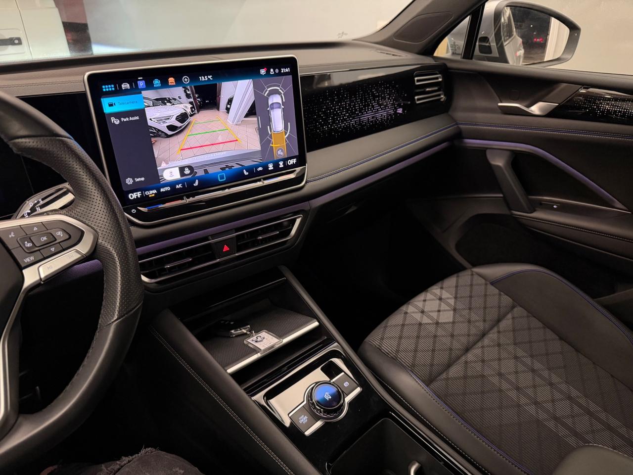 Volkswagen Tiguan 2.0 TDI 150 CV DSG R-Line Plus Iva