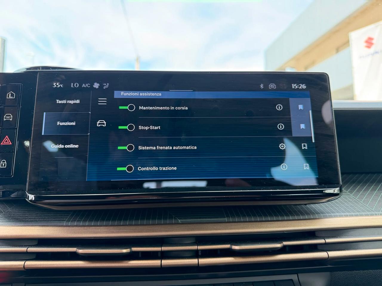 Lancia Ypsilon Hybrid e-DCT Edizione Cassina