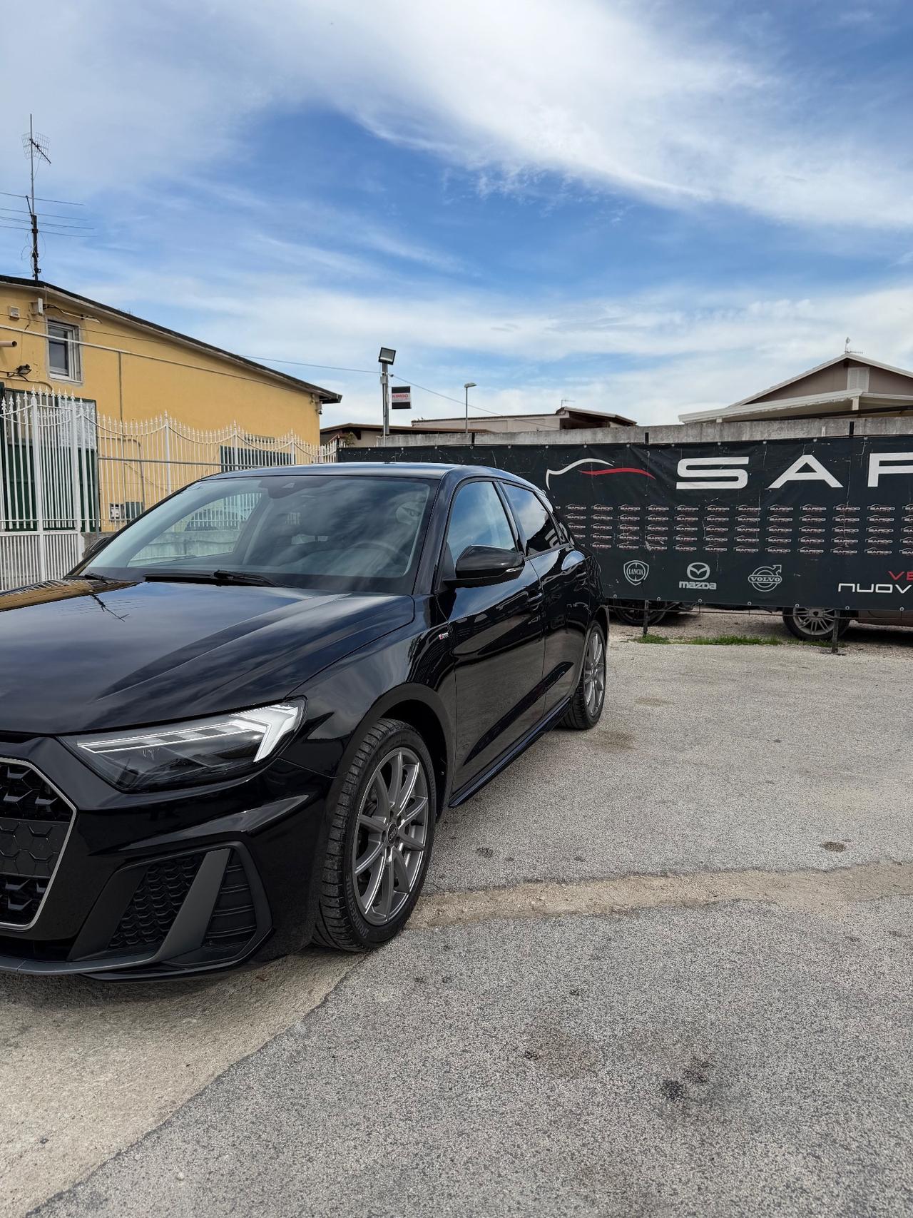 Audi A1 SPB 30 TFSI S tronic line edition