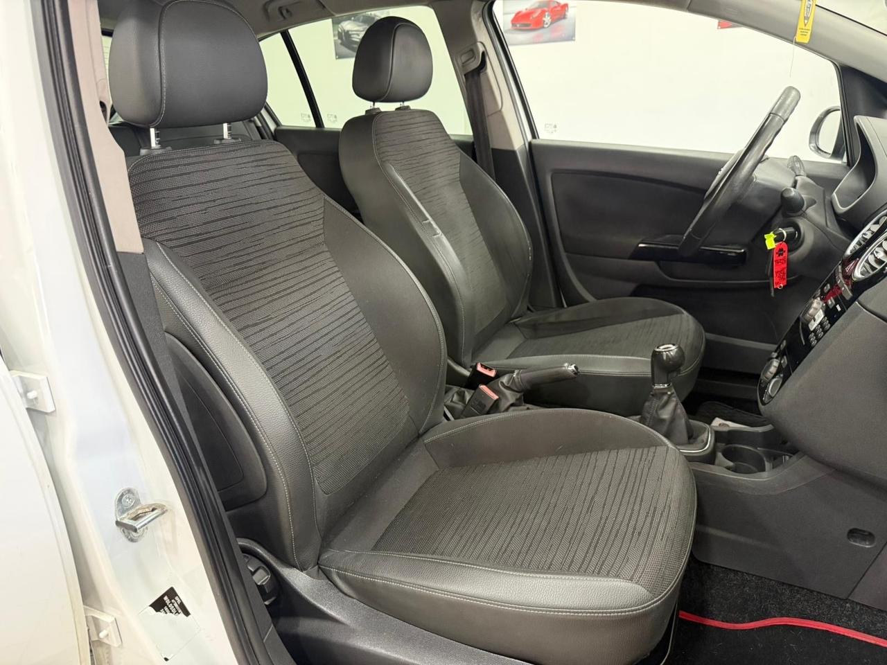 Opel Corsa 1.2 gpl 2014 restyling