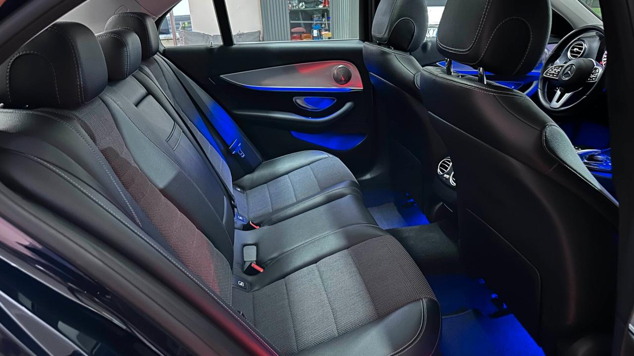 Mercedes-benz E 220 d 4Matic Auto Premium Plus AMG Line