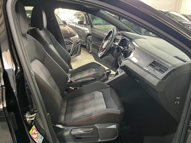 VOLKSWAGEN Polo 2.0 TSI DSG GTI ACC/CAR PLAY/FULL LED/"18 BLACK