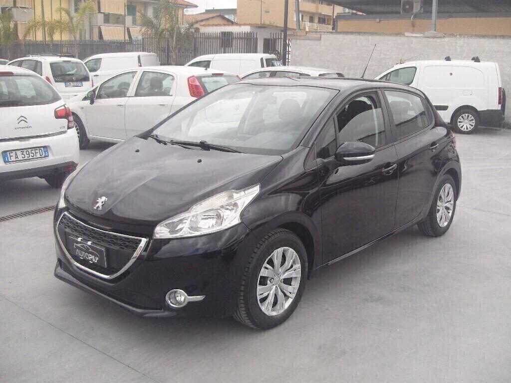 Peugeot 208 1.4 HDi 68 CV 5 porte - 2015