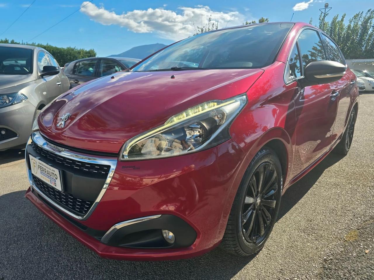 Peugeot 208 BlueHDi 75 5 porte Allure