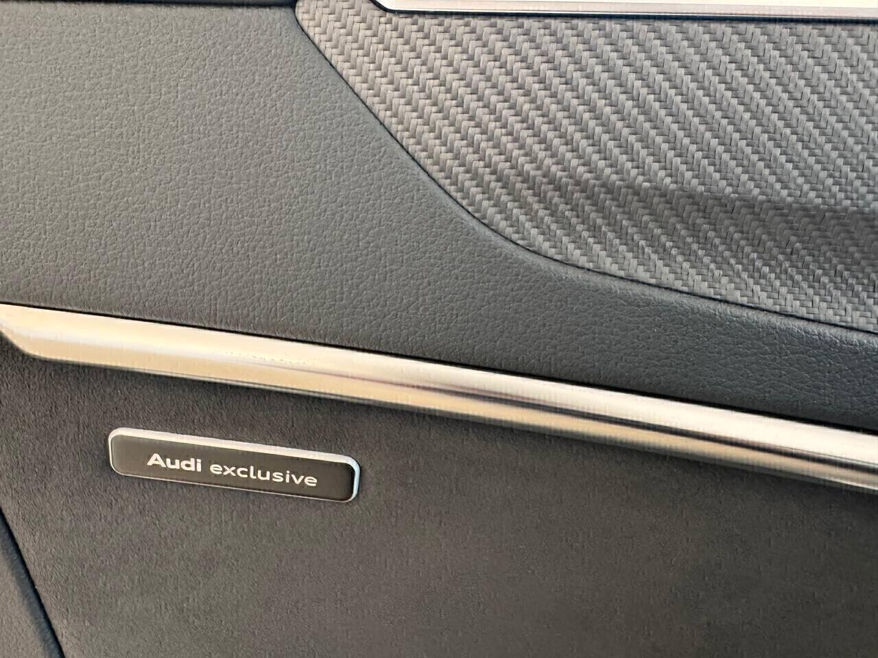 Audi RS6 RS 6 Avant 4.0 TFSI V8 quattro Ruote posteriori sterzanti