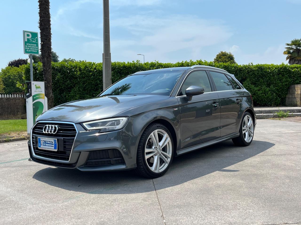 Audi A3 SPB 2.0 TDI S tronic