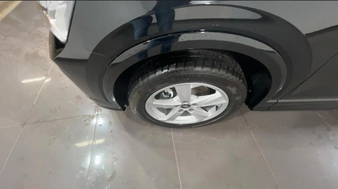 Audi Q2 35 TFSI S tronic line Edition KM 0