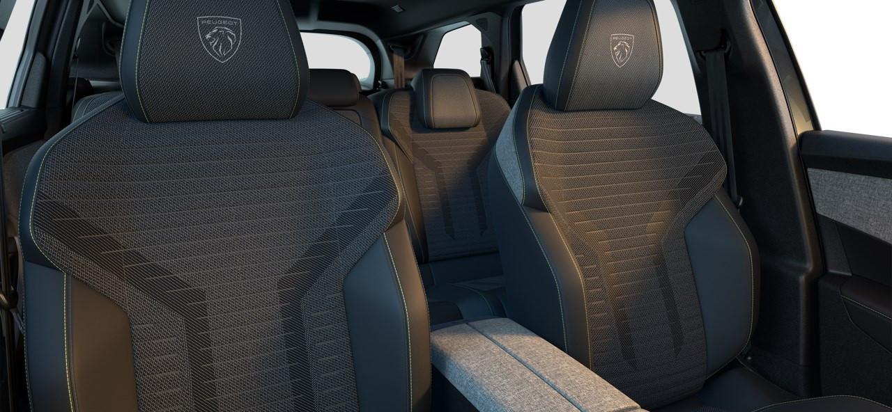 PEUGEOT Nuovo 5008 Hybrid 145 e-DCS6 GT