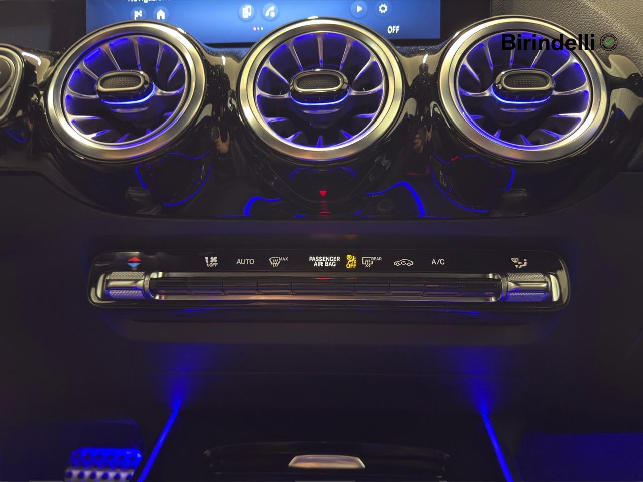 Mercedes-Benz Classe B (W247) - B 180 d Automatic AMG Line Premium